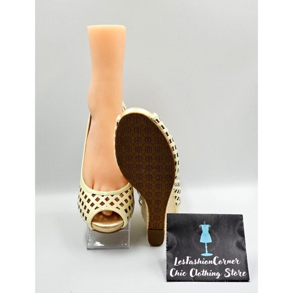 Lilly Pulitzer Women's Ivory Leather Resort Chic Basketweave Sandals Sz 8.5 2315 - Picture 3 of 16